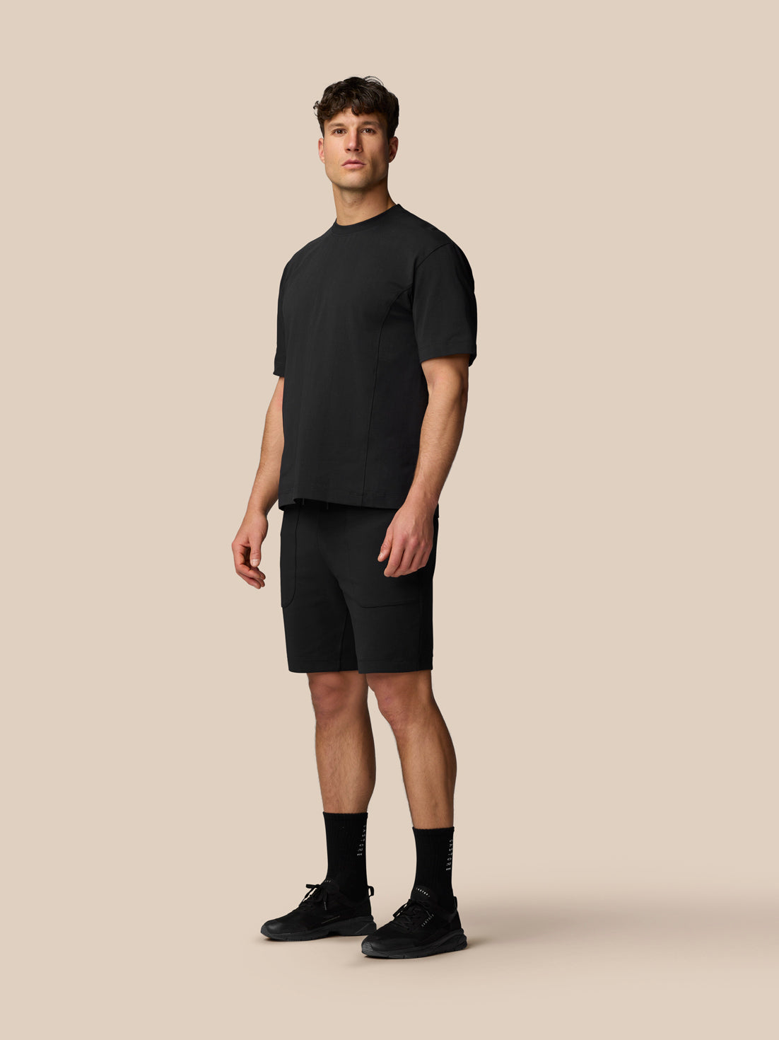 Travel T-Shirt - Caviar