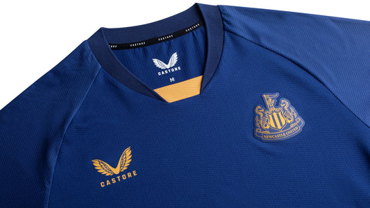 How to wash a football shirt