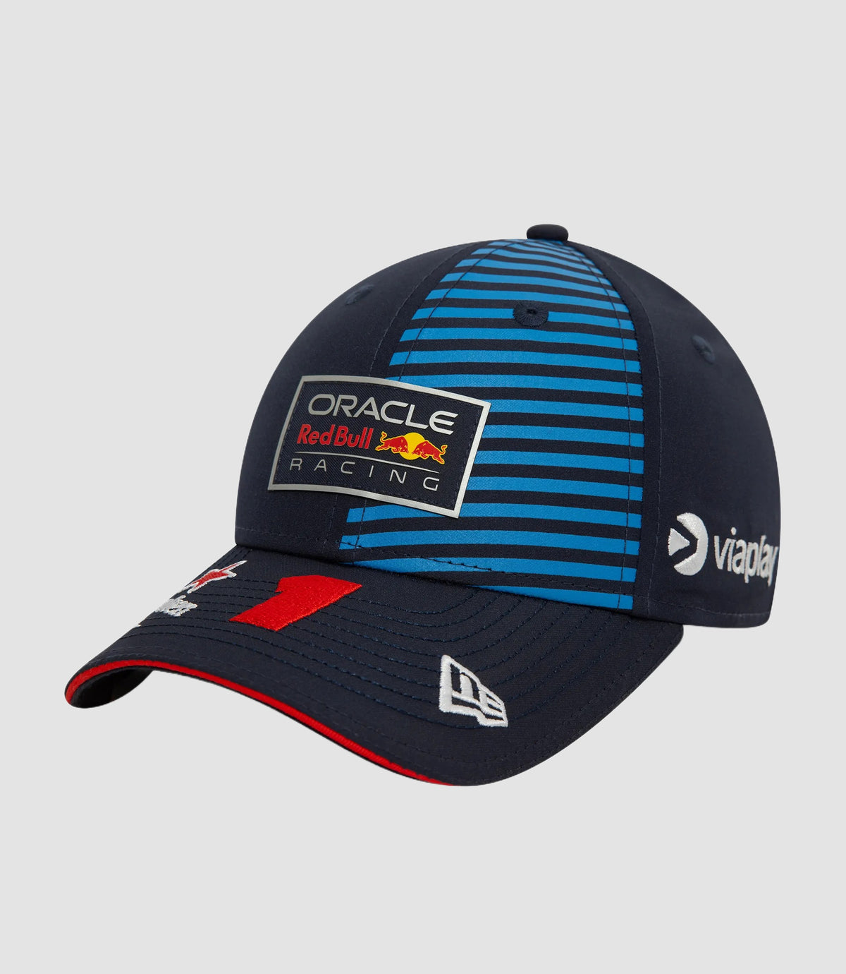 Kids navy 9Forty cap featuring the Oracle Red Bull Racing team badge and Max Verstappen edition