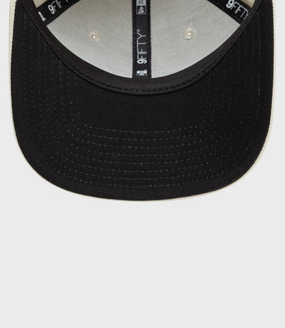 New Era Alpine Seasonal 9Fifty® Pre-Curve Cap - White