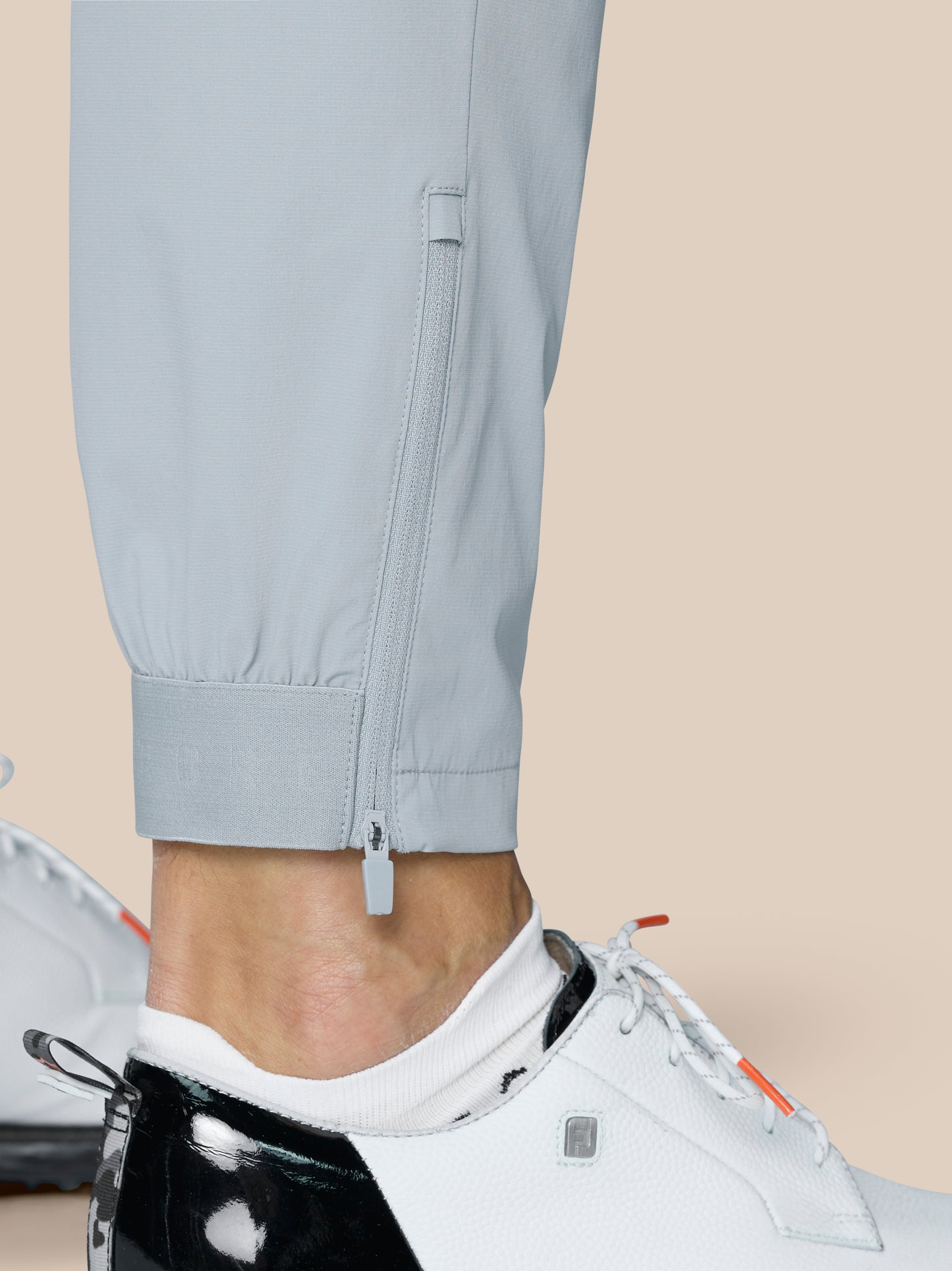 Golf Pinnacle Trousers 32" Leg - Mid Grey