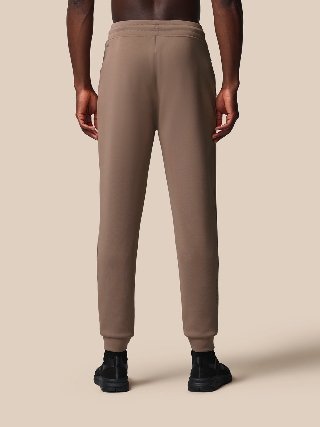 Pantalón de chándal Men’s Flex – Topo profundo - Topo oscuro