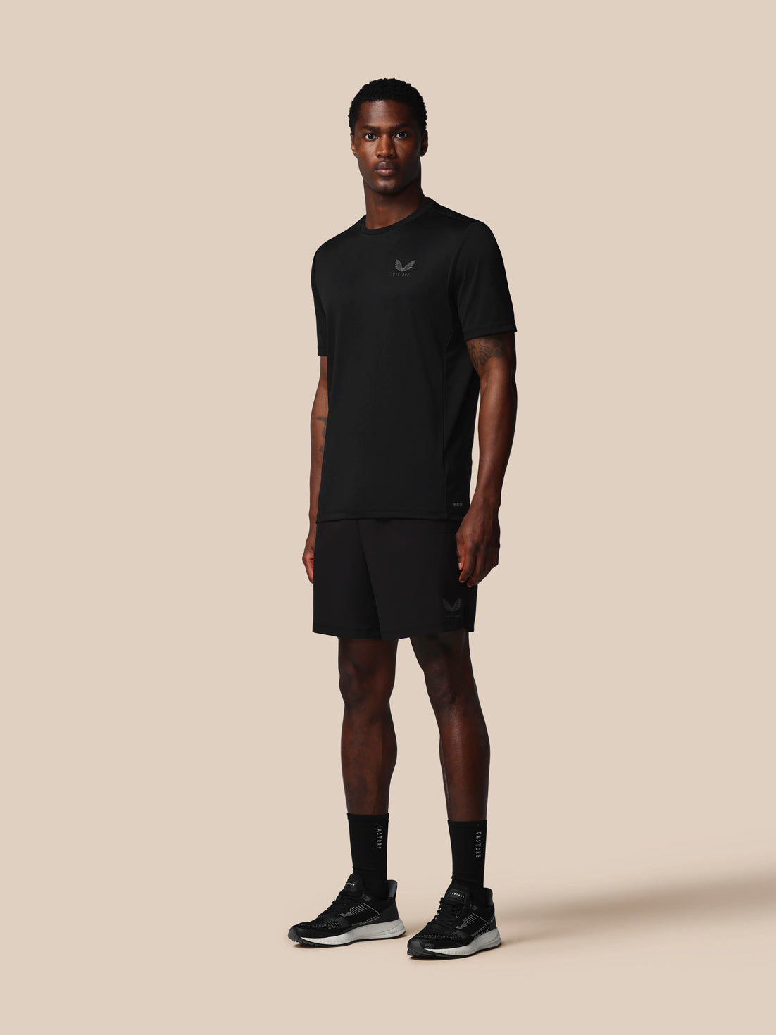 Camiseta Adapt de manga corta de hombre – Negro - Negro