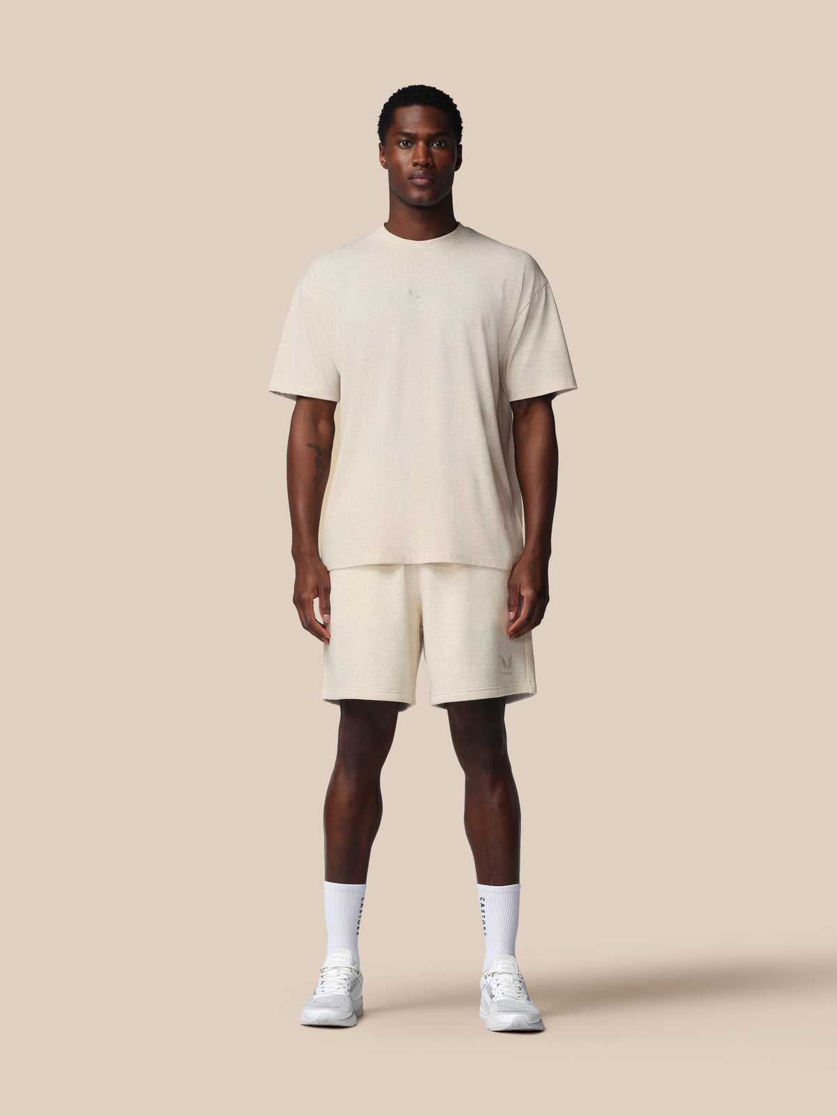 Camiseta Adapt de algodón de manga corta y corte holgado de hombre – Crema - Crema