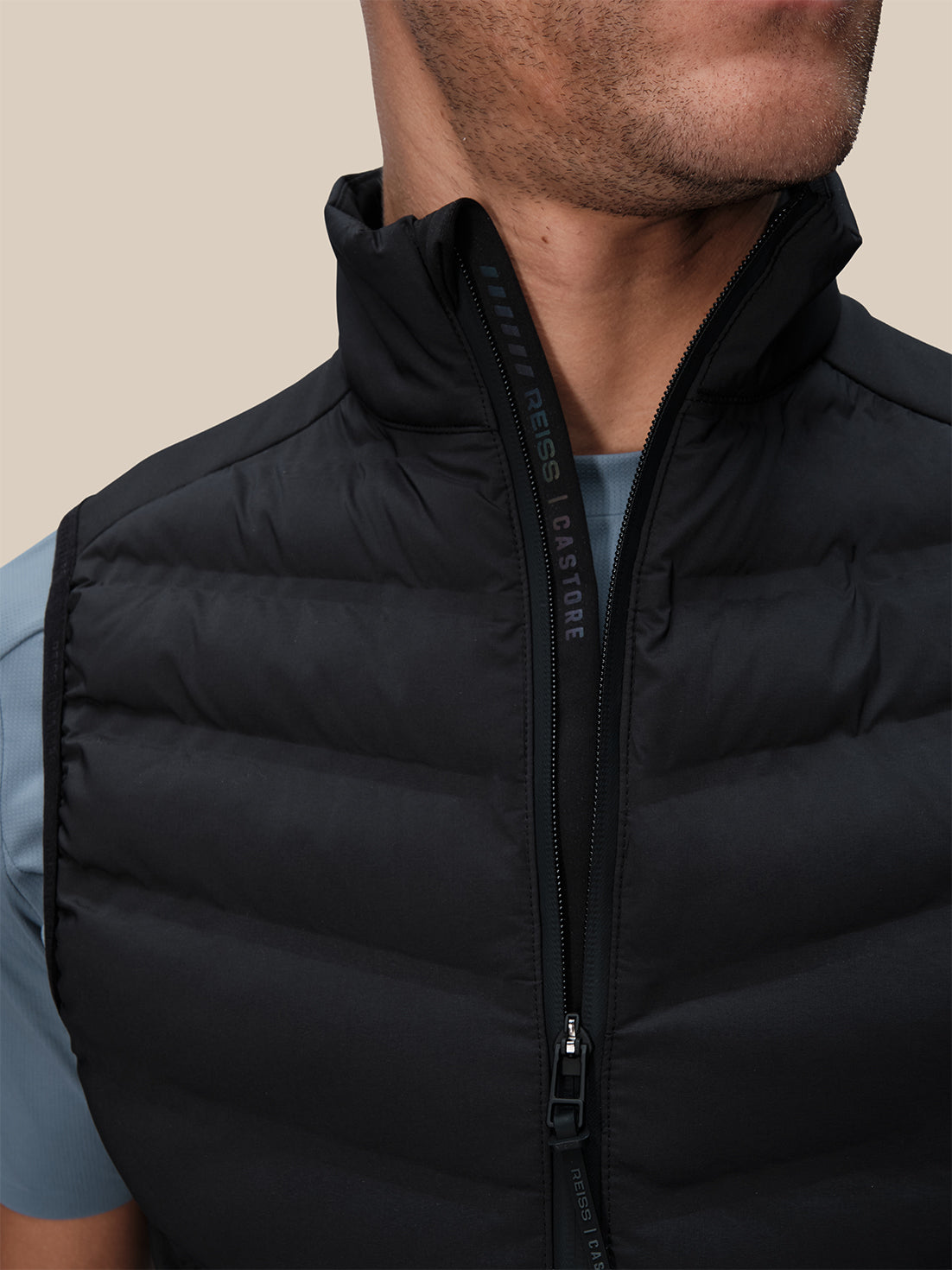 Herren Reiss x Castore Hybrid Weste – Schwarz - Schwarz