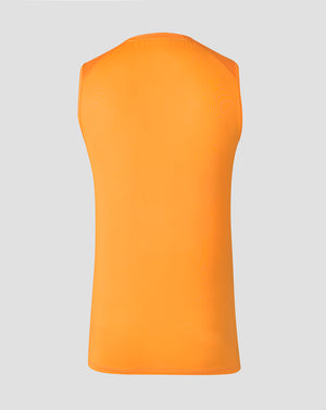 Back view of the bright orange Leicester Tigers training vest