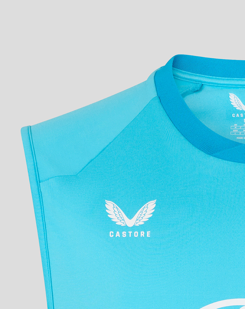 Blue sleeveless shirt with Castore logo on a gray background